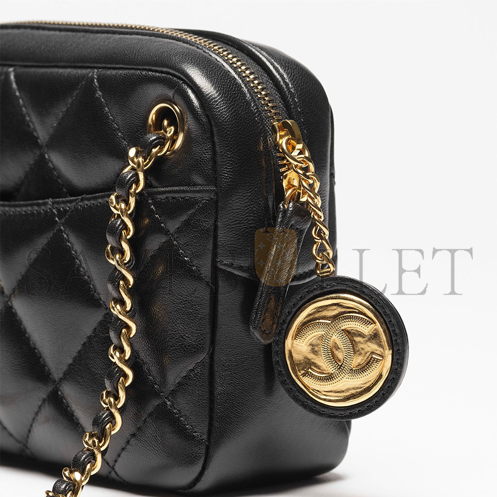 CHANEL MINI CAMERA CASE AS5190 (18*12*7cm)